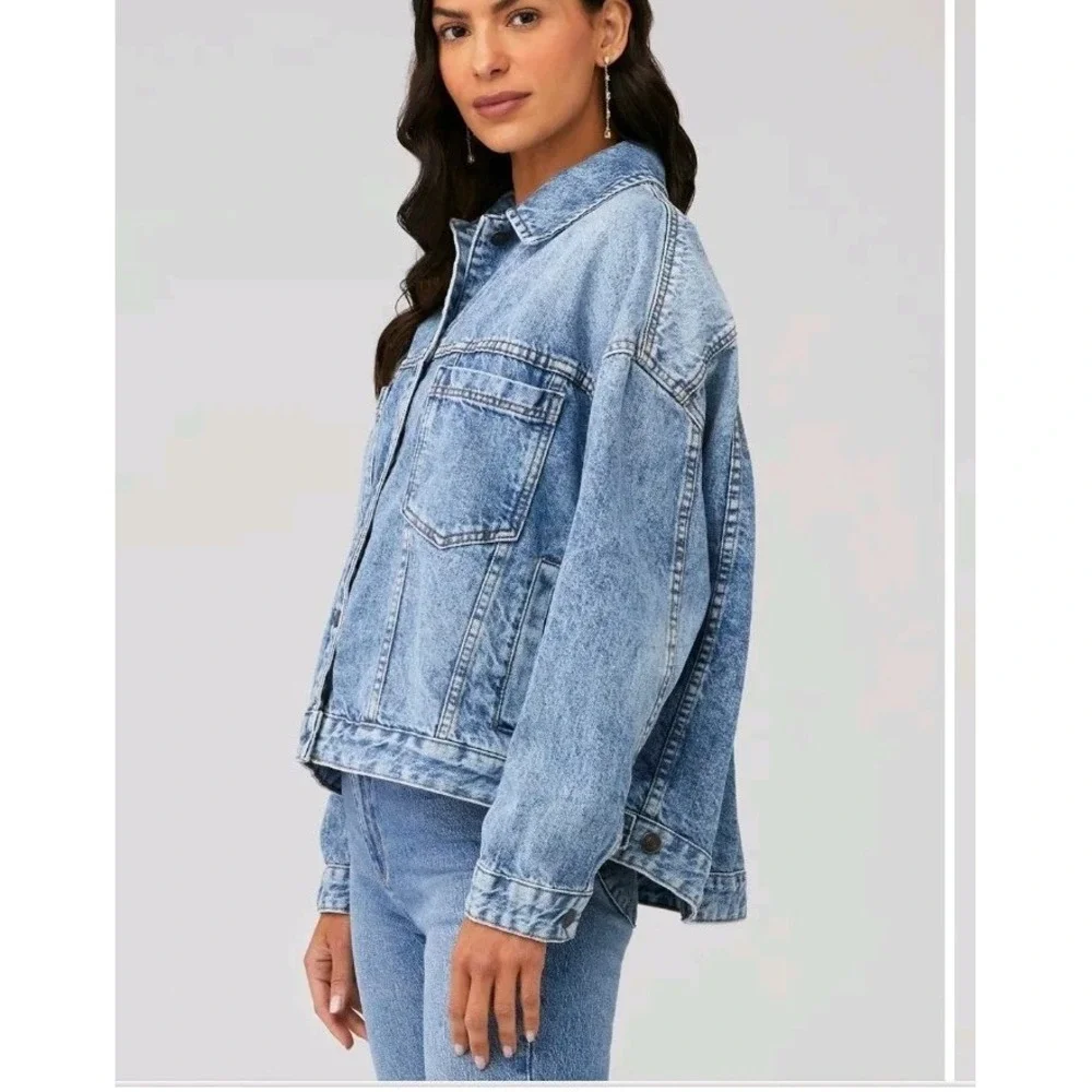 We The Free People Opal Swing Denim Jean Jacket Size M Blue Pleat Back Oversized - Picture 2 of 13